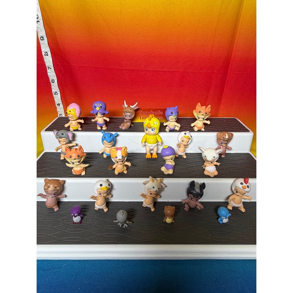 Twozies Baby Doll Figures